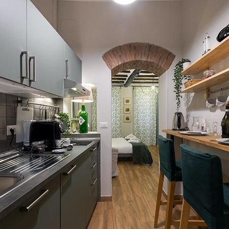 Rome As You Feel - Piazza Dei Satiri Apartments Luaran gambar