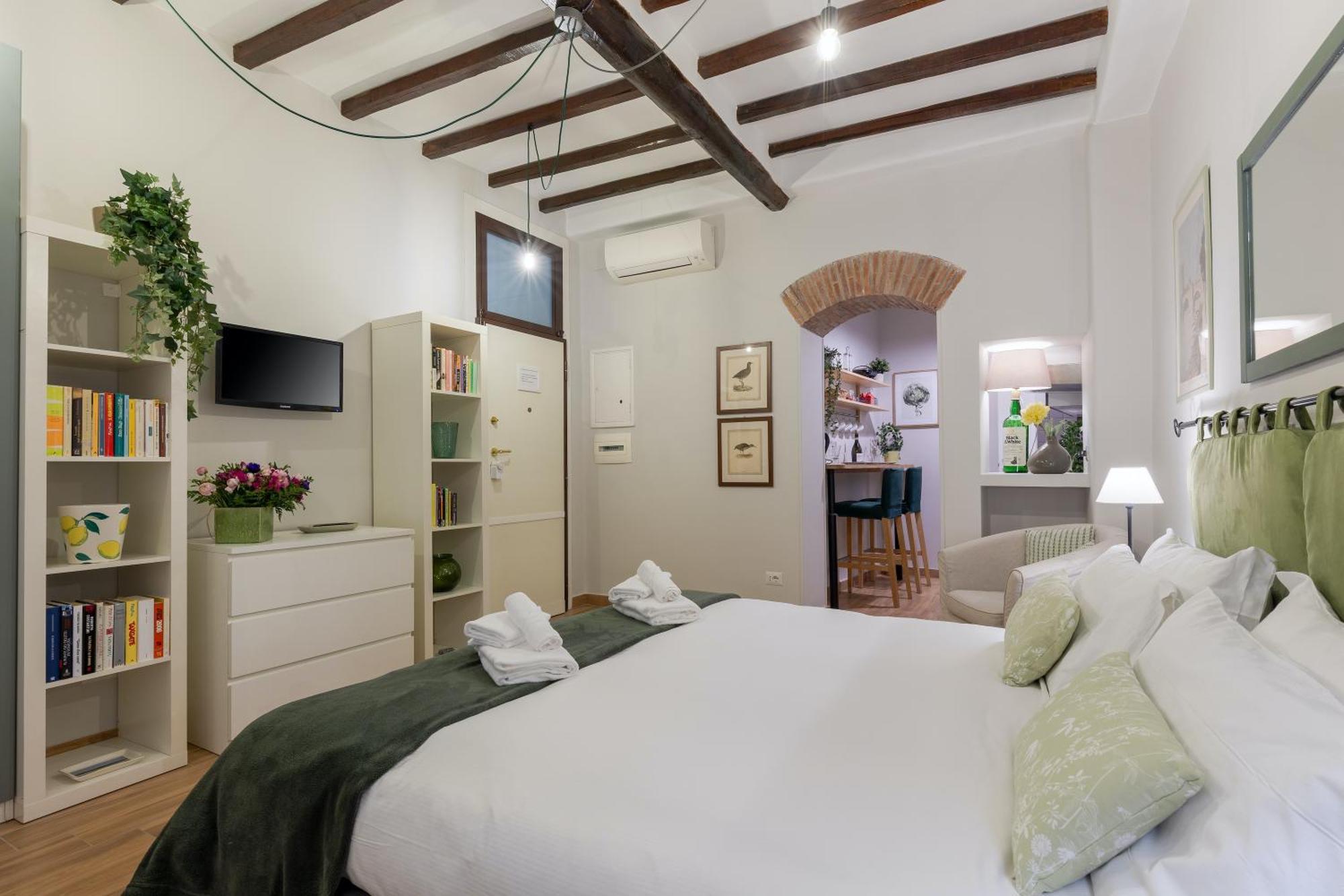 Rome As You Feel - Piazza Dei Satiri Apartments Luaran gambar