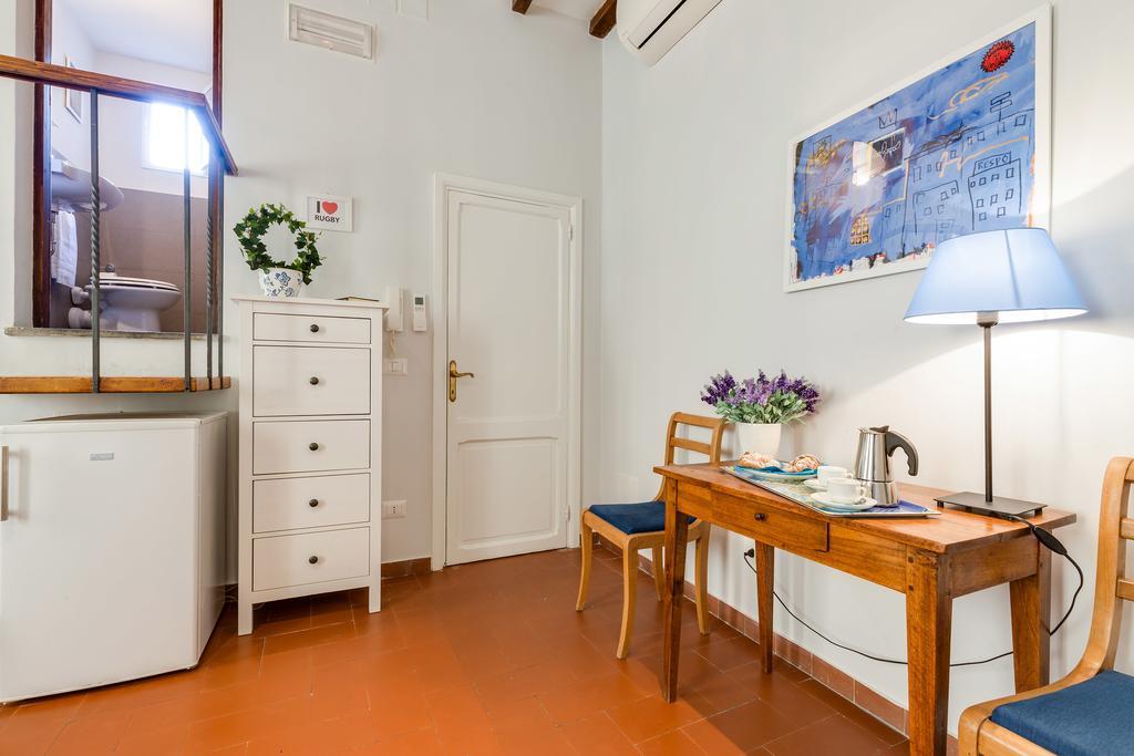 Rome As You Feel - Piazza Dei Satiri Apartments Luaran gambar