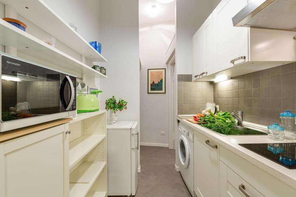 Rome As You Feel - Piazza Dei Satiri Apartments Luaran gambar