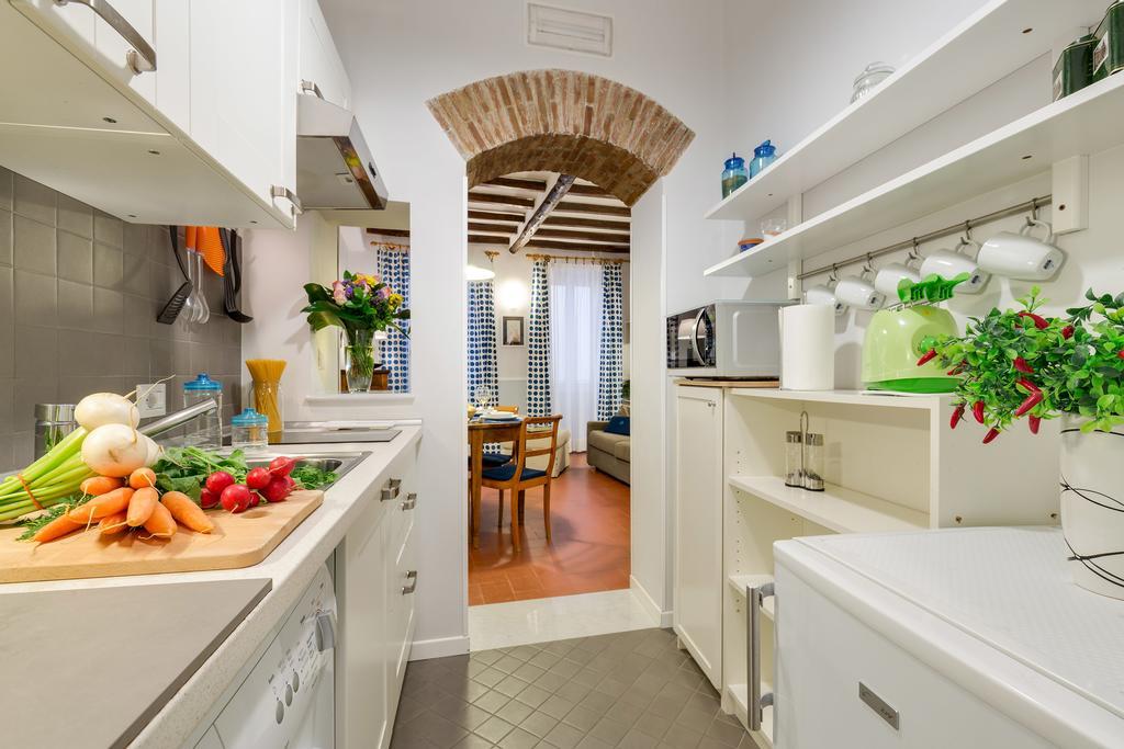 Rome As You Feel - Piazza Dei Satiri Apartments Luaran gambar